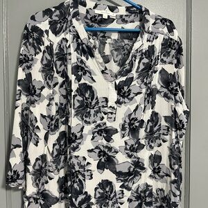 Fun 2 Fun Navy and White 3/4 Sleeve Relaxed Blouse